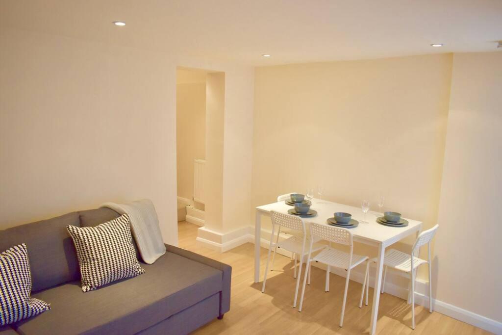 Cosy 1 Bedroom Flat Near The London Eye Dış mekan fotoğraf